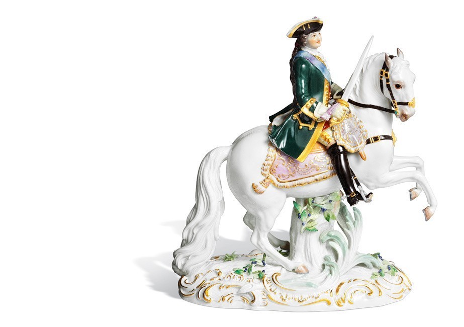 Empress Catherine II on horseback, H 25 cm
