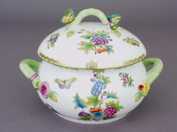 Soup tureen butterfly knob