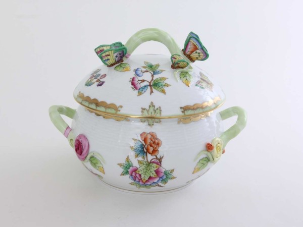 Soup tureen butterfly knob
