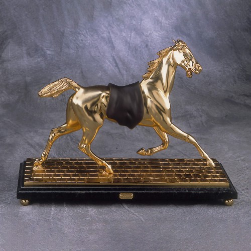Фигура Лошадь золотая