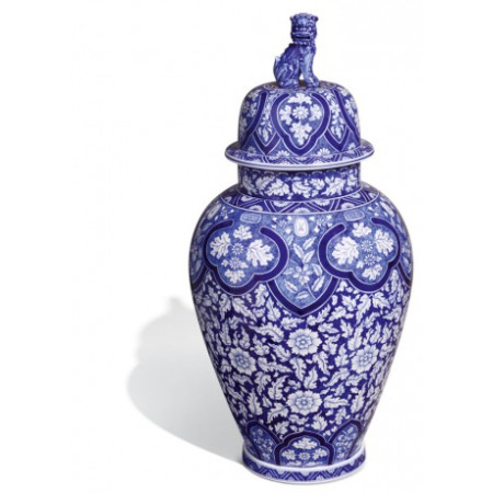 Vase with Lion Knob