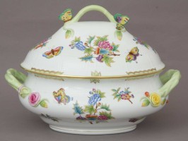 Soup tureen butterfly knob