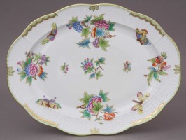 Oval dish