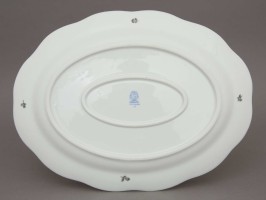 Oval dish