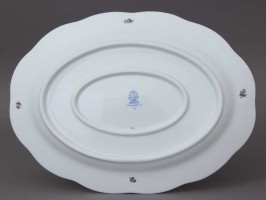 Oval dish