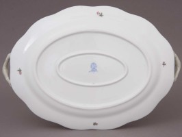 Oval dish