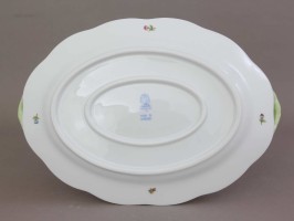 Oval dish