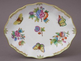 Oval dish