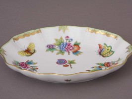 Oval dish