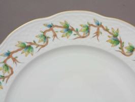 Serving plate