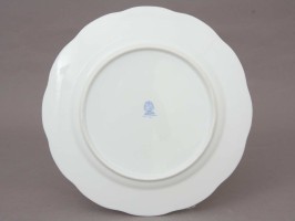 Serving plate