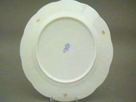 Serving plate