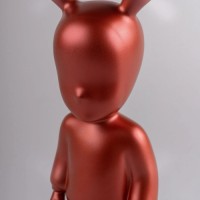 The metallic red Guest Figurine. Small Model