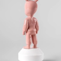 The pink Guest Sculpture. Small model