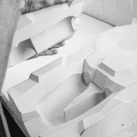 «Гость» Диаса-Фаэса — большая скульптура. Лимитированный тираж.