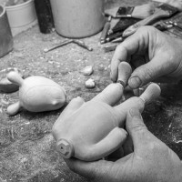 «Гость» Диаса-Фаэса — Маленькая скульптура. Пронумерованное издание