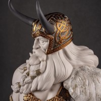 Скульптура Одина