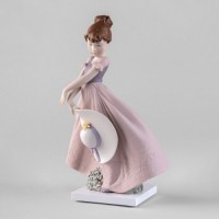 Annual figurine. 2021. Straw hat in the Wind Girl Figurine