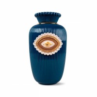 Lover's Eyes vase