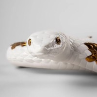 Snake Sculpture. White - copper