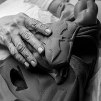 Скульптура Бэтмена.