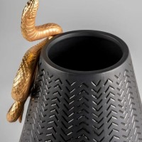 Snakes vase