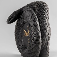 Snakes clock