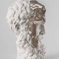 Eternal Fluidity - Thinker Sculpture