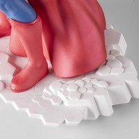 Скульптура Супермена