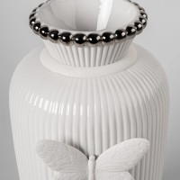 Ваза «Госпожа Удача» Ольги Ханоно