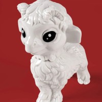 Фигурка козлёнка