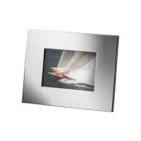 Picture Frame 9x13 Hatched (90g silverplated)