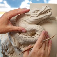 DRAGON VASE