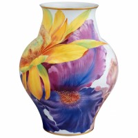 VASE BLOOMING COLOUR