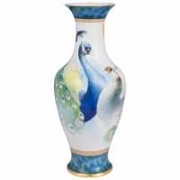 VASE PEACOCK SPLENDOUR