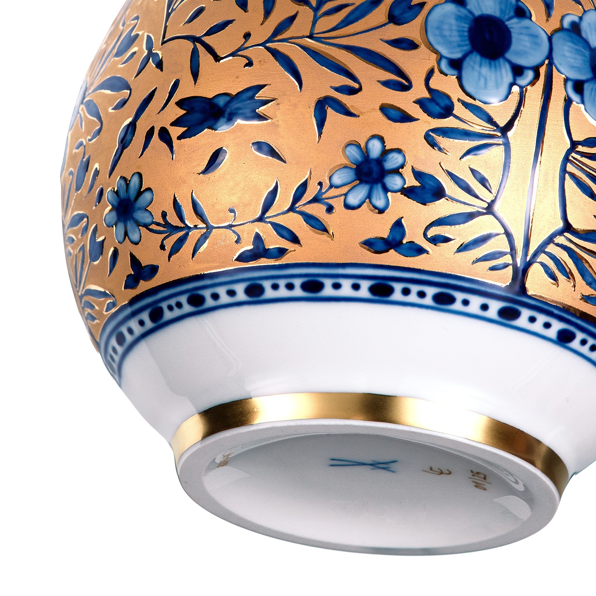 Купить Бутылочная ваза, Цветочный декор с позолотой Meissen от ...