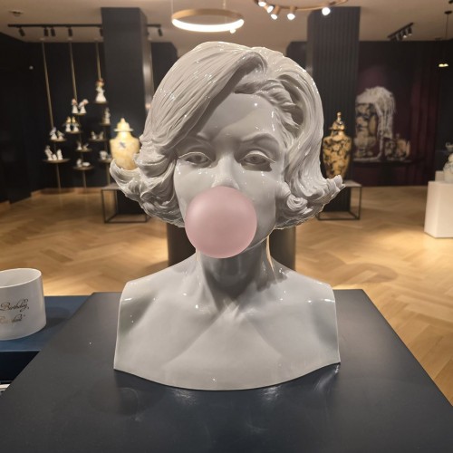 MEISSEN и Михаэль Мёбиус: сотрудничество, которое заставило холодный фарфор улыбаться