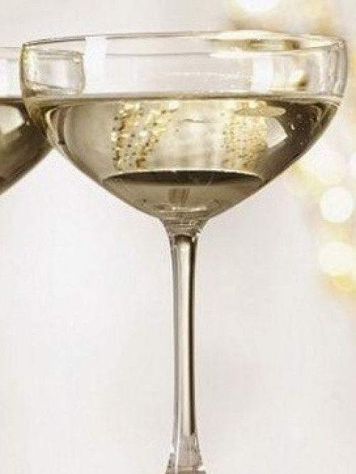 Бокалы для шампанского и игристых вин